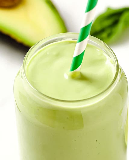 Creamy Keto Avocado Smoothie
