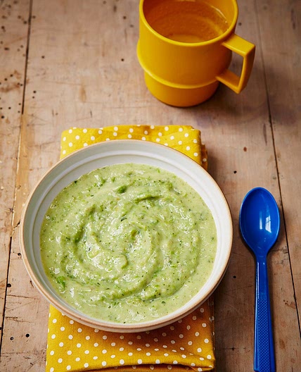 Helen’s leek, potato & pea soup