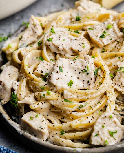 Easy Chicken Alfredo