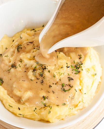 Light Vegan Onion Gravy (Gluten-free)