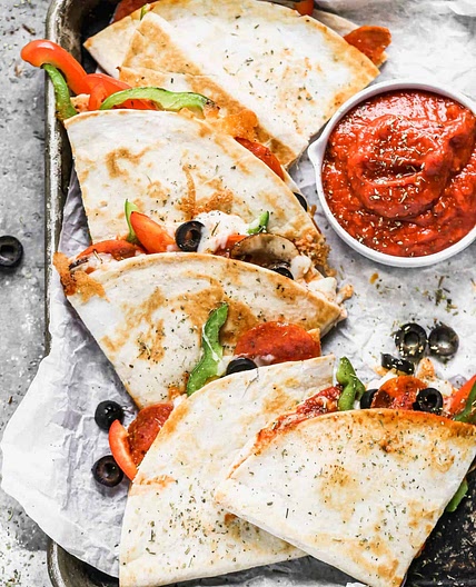 Pizza Quesadilla