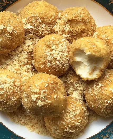 3-Ingredient Caramilk Cheesecake Truffles recipe