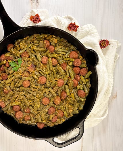 Cajun Smothered Green Beans With Sausage