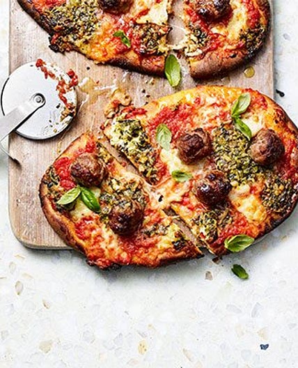 Sausage & pesto pizza