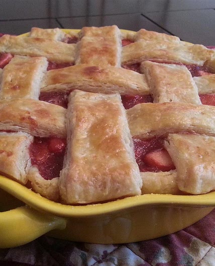 Caramel Apple Cranberry Pie