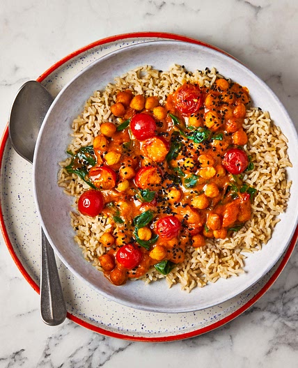 Chickpea, Spinach & Coconut Curry With Brown Rice