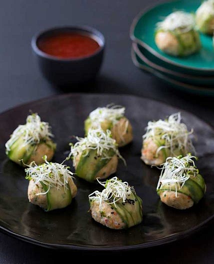 Thai chicken balls with sweet chilli dipping sauce