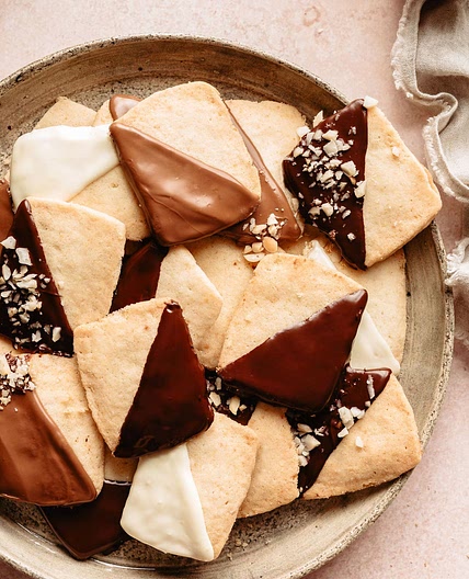 4 Ingredient Hawaiian Shortbread Cookies