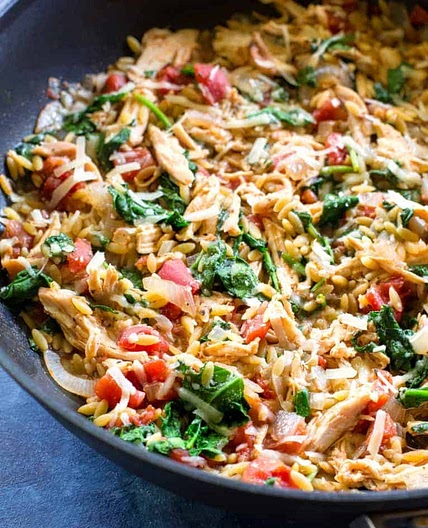 One-Pan Chicken and Spinach Orzo