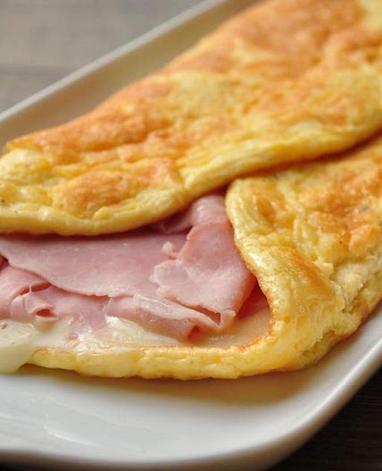 Calzone con prosciutto cotto e sottiletta