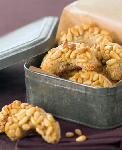 Croissants aux pignons