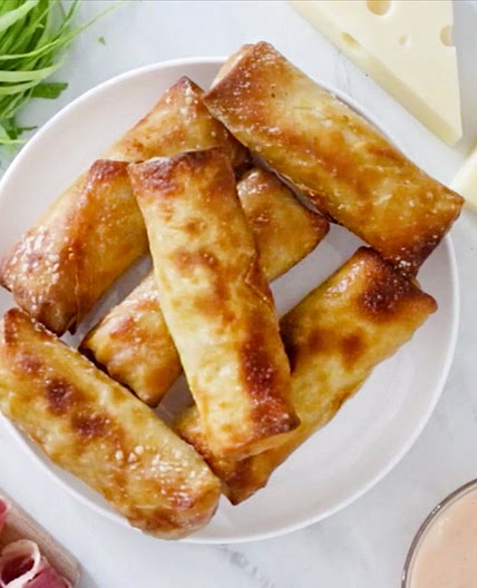 Air-Fryer Reuben Egg Rolls