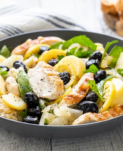 Insalata di pollo estiva