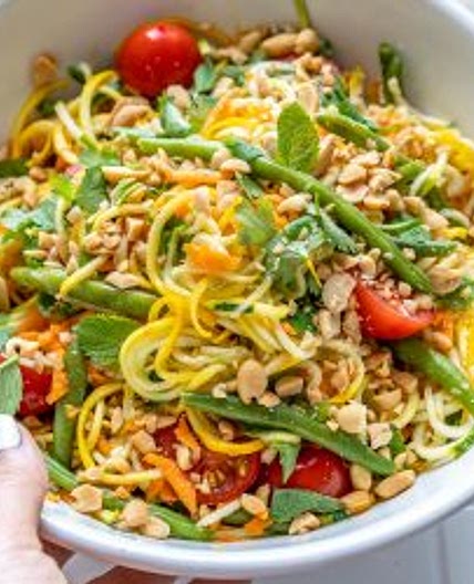 Bright + Tangy Raw Zoodle Salad