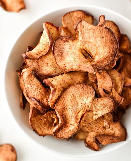 How to Make Apple Chips in an Air Fryer
