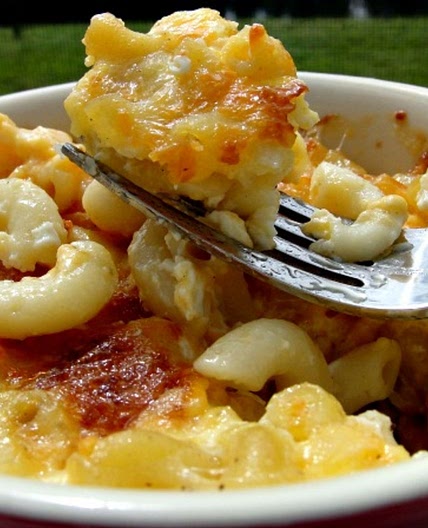 Old Fashioned Macaroni and Cheese