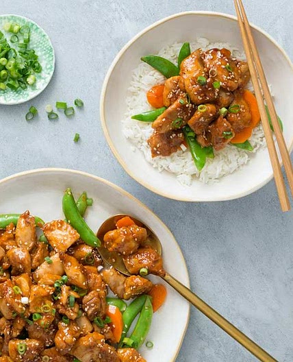 Sticky sesame chicken