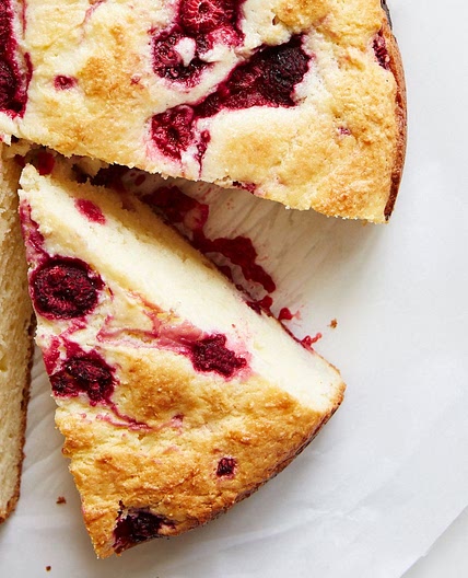 Raspberry-Ricotta Cake