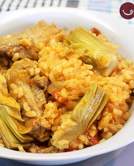 Arroz con alcachofas y costilla de cerdo