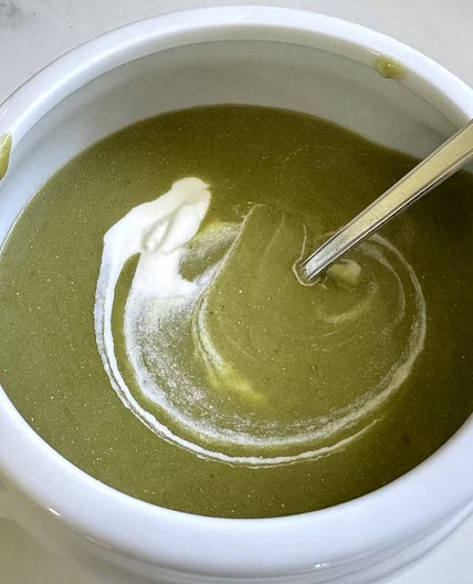 Sorrel Soup | Sauerampfersuppe