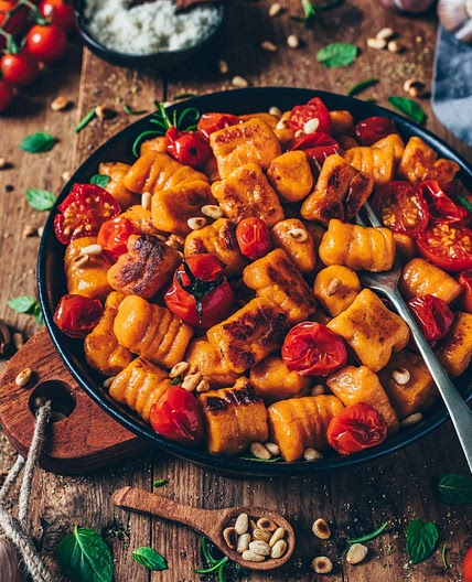 Vegane Süßkartoffel-Gnocchi (einfaches Rezept)