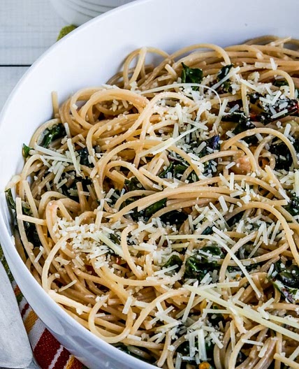 Spaghetti with Garlic, Chard, and Cheese