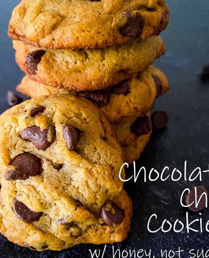 Easy Chewy Chocolate Chip Cookies Recipe (no mixer)