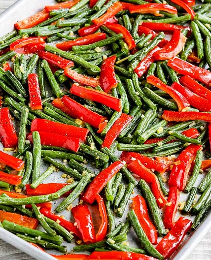 Roasted Green Beans and Red Peppers