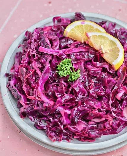 Turkish Red Cabbage Salad
