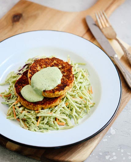 Low-Carb Salmon Burgers with Avocado Coleslaw