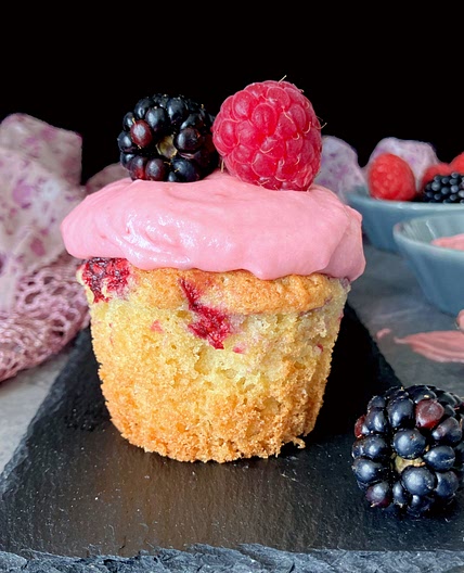 Raspberry and Blackberry Spelt Cupcakes (with Berry Cream Cheese Frosting)