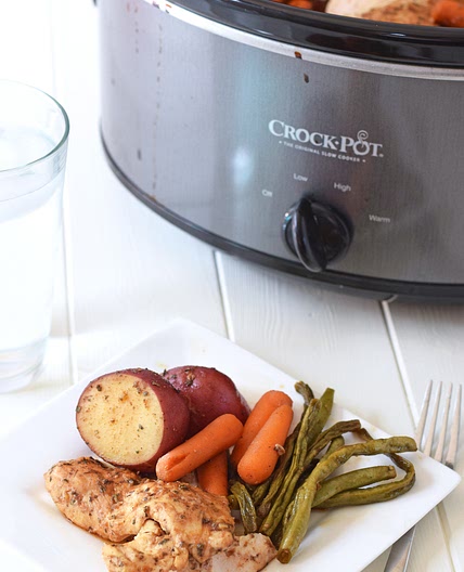 Slow Cooker Honey Garlic Chicken and Vegetables