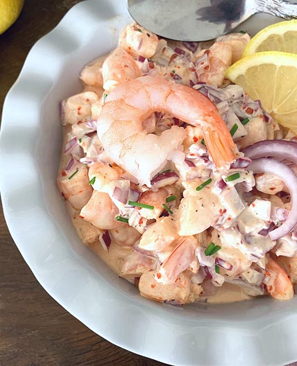 King Prawn Salad with Chives and Red Onion