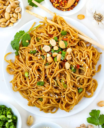 Hoisin Peanut Noodles (15 Minute!)