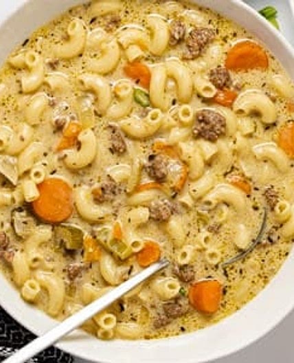 One Pot Macaroni Cheeseburger Soup