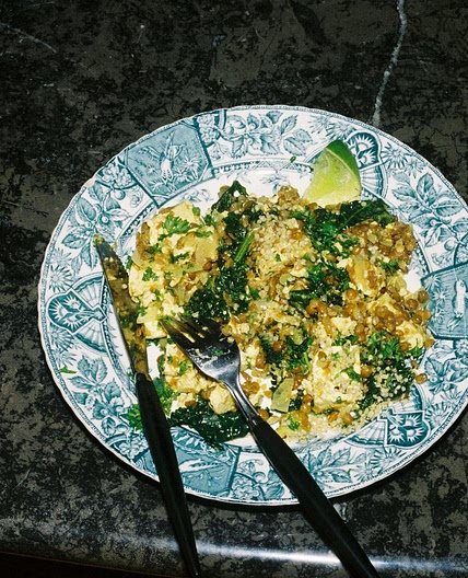 Vegan lentil recipe with tofu and kale