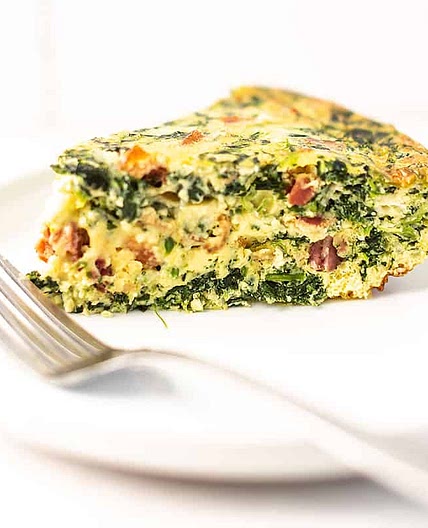 Crustless Quiche with Spinach and Bacon