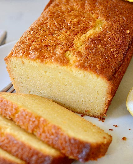 Sourdough Lemon Cake