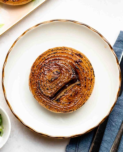 Japanese Soy Garlic Onion 'Steaks'