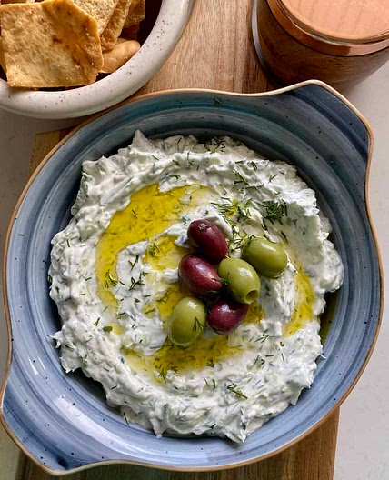 Easy Greek Tzatziki Sauce