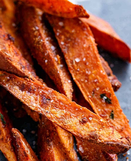 Crispy Sweet Potato Wedges with Garlic Avocado Aioli