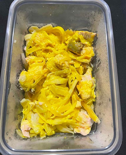 Saumon poché Safrané et Tagliatelles