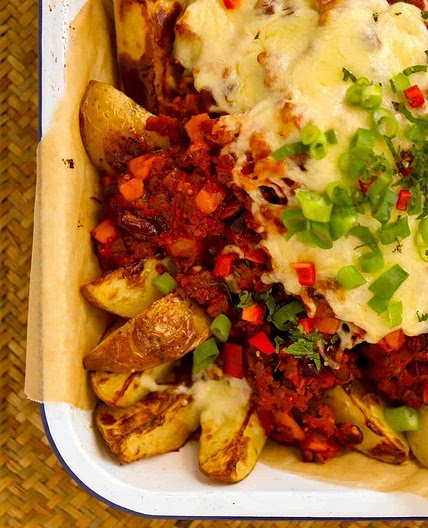 Cheesy Chilli Loaded Wedges