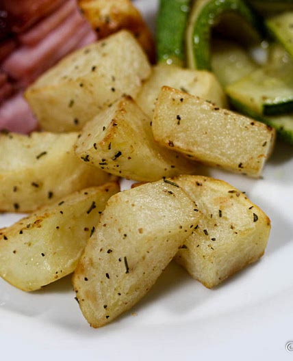 Air Fryer Rosemary Potatoes
