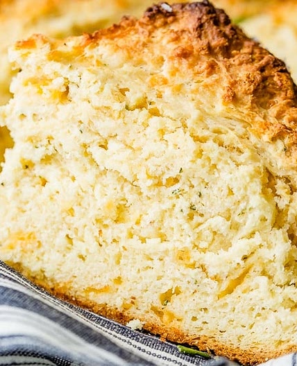 Garlic Cheddar Herb Irish Soda Bread