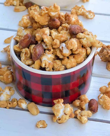 Easy Buttery Caramel Corn (Without Corn Syrup)
