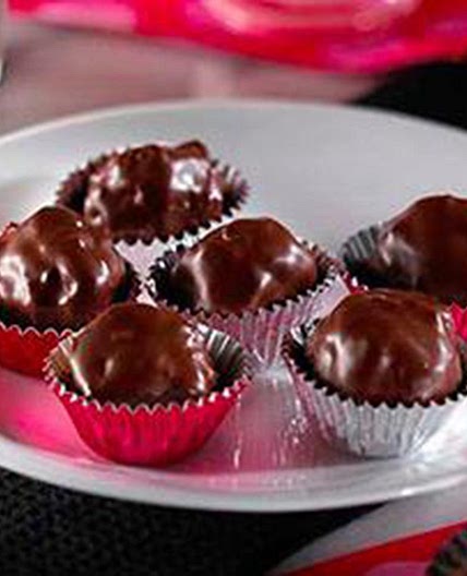 RICE KRISPIES® Chocolate Peanut Butter Balls