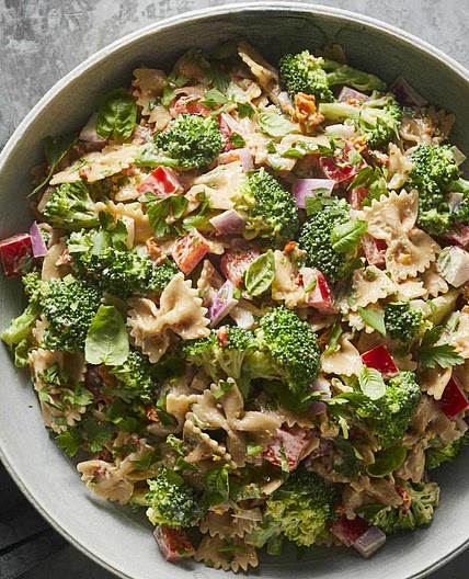 Broccoli & Sun-Dried Tomato Pasta Salad
