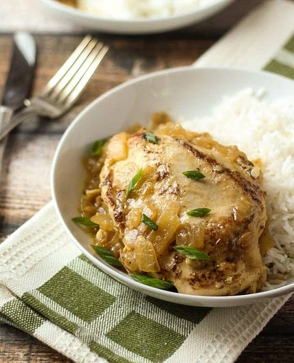 Chicken Yassa Recipe (Senegalese Chicken)