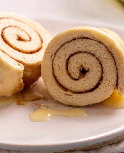 Cinnamon Roll in a Mug